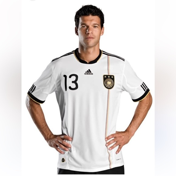 Adidas Germany FIFA World Cup 2010 Muller Jersey 13 Size Medium Soccer Athletic - Picture 1 of 15
